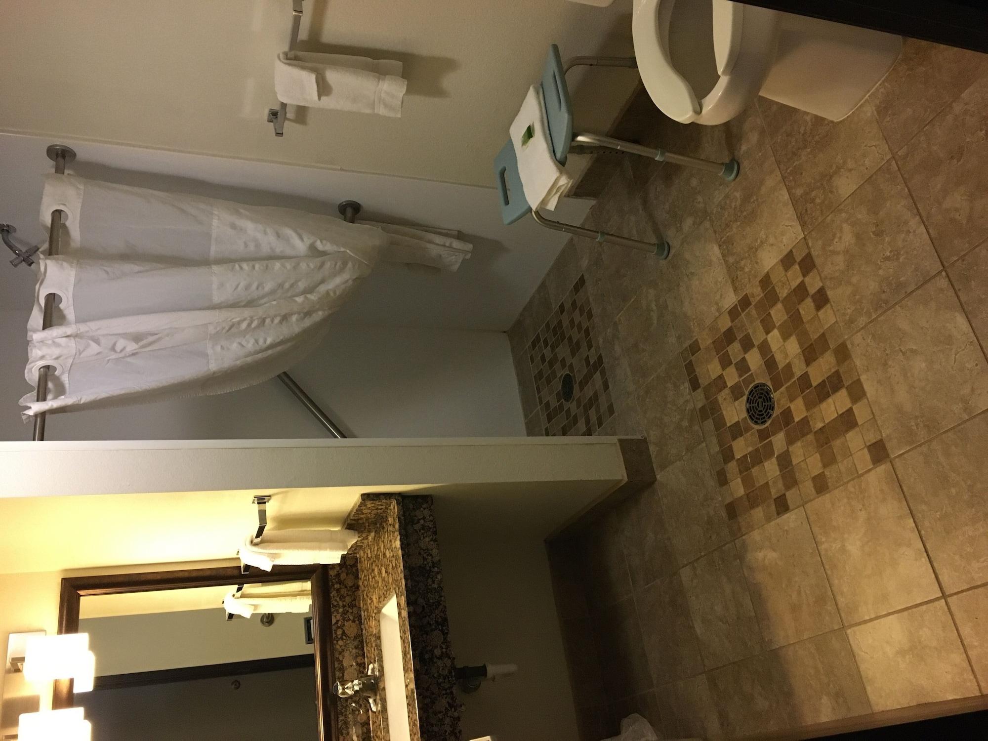 Americinn By Wyndham Chippewa Falls
