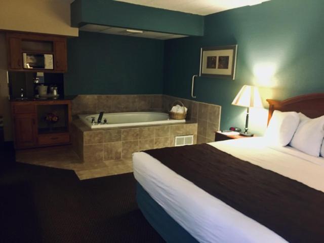 Hotel Americinn By Wyndham Chippewa Falls